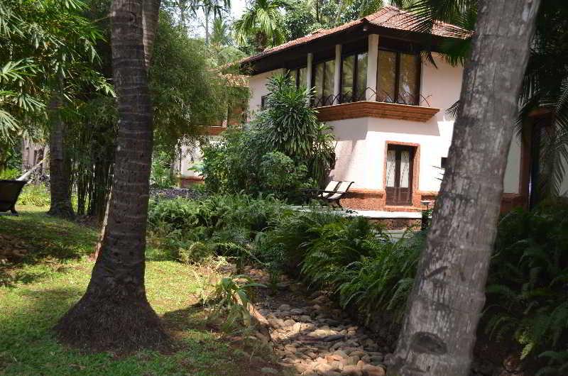 ホテル Antonio'S Residency Goa ベタルバティム エクステリア 写真